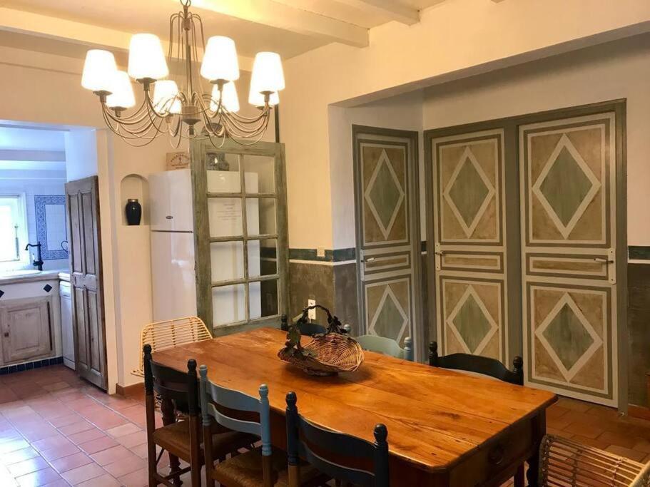 Villa Antonia Calvi  Eksteriør billede