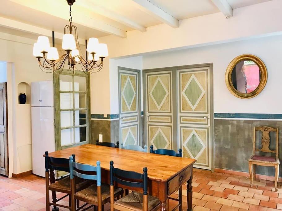 Villa Antonia Calvi  Eksteriør billede